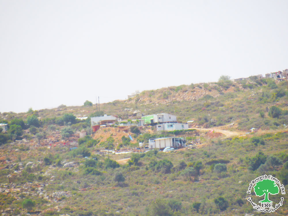 مستعمرو "أرائيل" يجرفون أراضي زراعية وينشؤون عليها بؤرة استعمارية جديدة على  أراضي قرية مردا شرق سلفيت | LRC