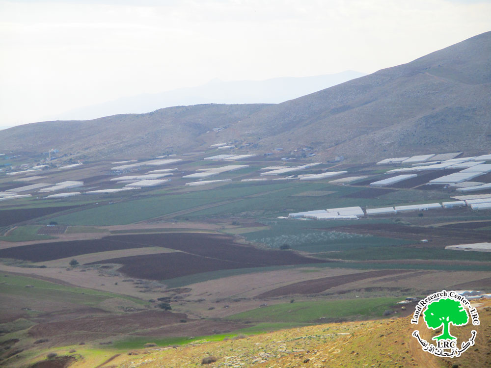 الاحتلال الإسرائيلي يصدر أمراً بحفر بئر ارتوازي على أراضي خربة الحديدية / محافظة طوباس | LRC