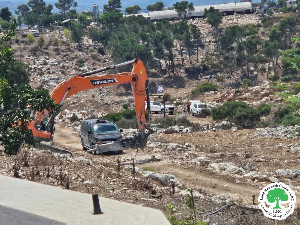 تجريف 34 دونماً من أراضي خربة مسعود جنوب غرب جنين | LRC